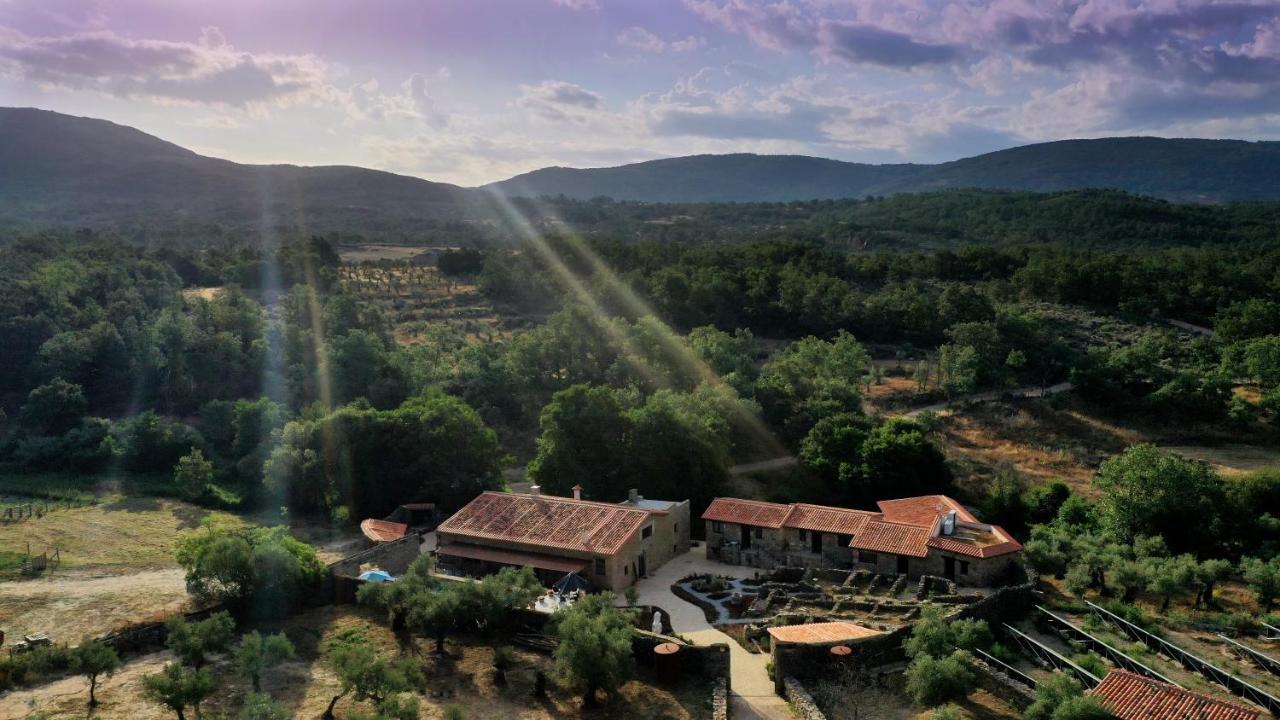 Aqua Et Oleum Hotel Villamiel Екстериор снимка