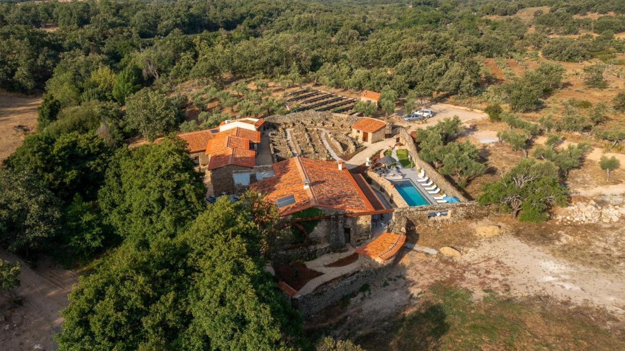 Aqua Et Oleum Hotel Villamiel Екстериор снимка